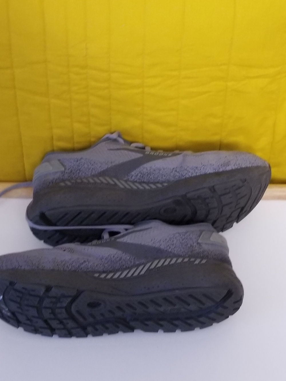 Brooks Beast GTS 24 Running Shoes - Picture 5 of 7
